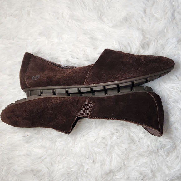 Born Sebra Brown Suede Slip On Shoes - Picture 3 of 9